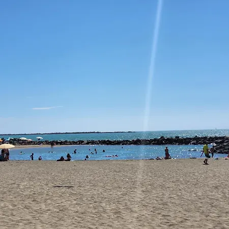 度假居 Dream House